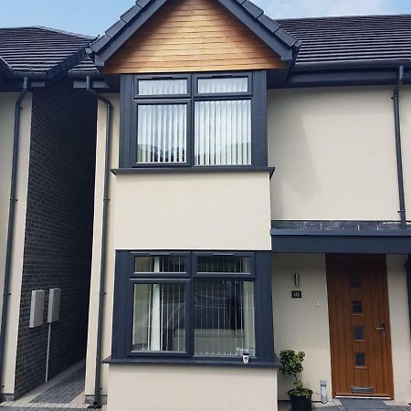 スランバイルベハン Bright Modern House Beside Snowdoniaヴィラ エクステリア 写真